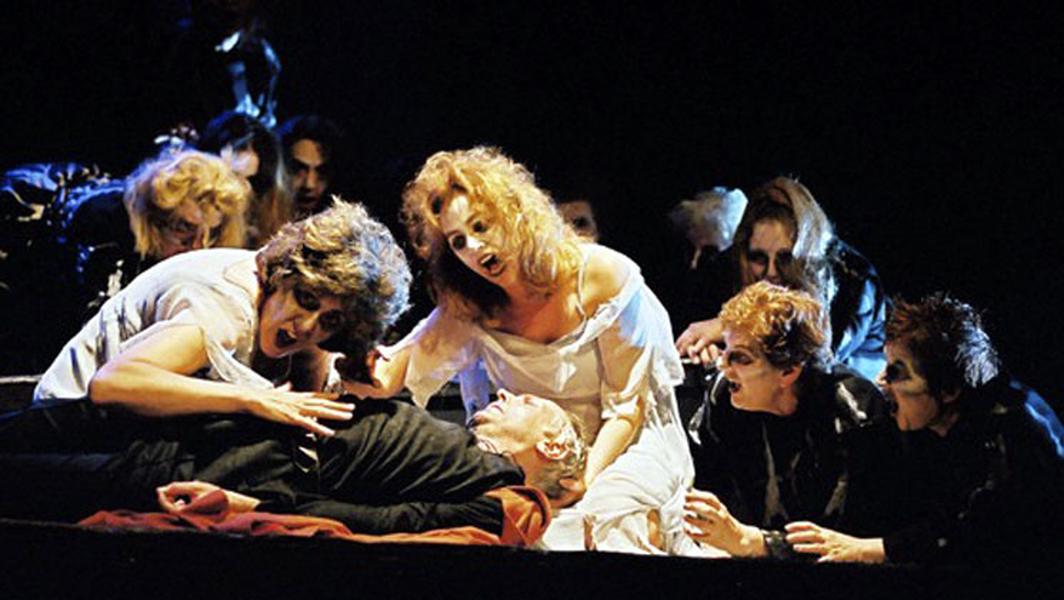 macbeth1a.jpg